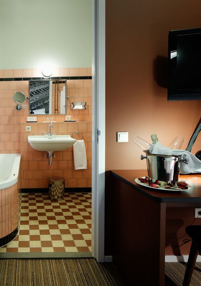 Hotel Nijver Geldrop Extérieur photo